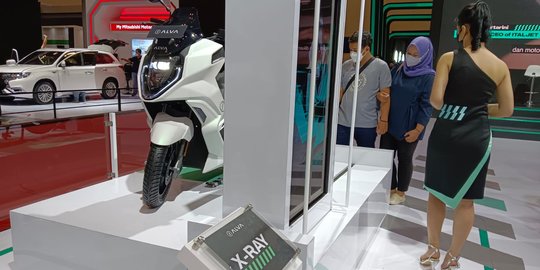 IMG Pamerkan Motor Listrik Pertama di GIIAS 2022, Uang Muka Rp500.000