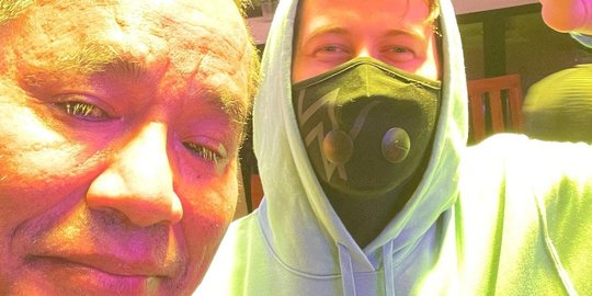 Potret Hotman Paris sama Alan Walker, Asyik Party di Bali