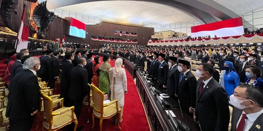 Sidang Tahunan MPR, Bamsoet Bikin Pantun Pohon Beringin dan Capres