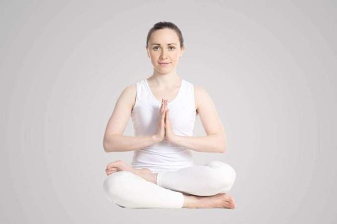 ardha padmasana