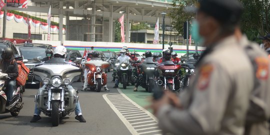 Pawai Motor di Bundaran HI Heningkan Cipta Saat HUT RI