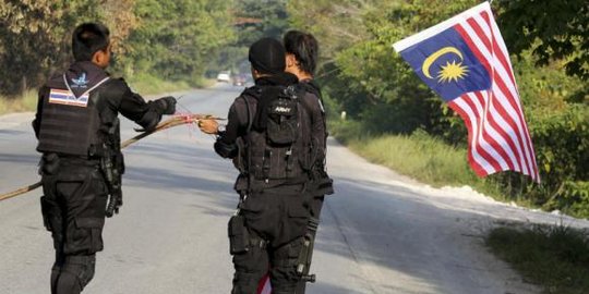 Serangan Bom dan Pembakaran Guncang 17 Lokasi di Thailand