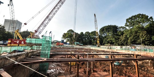 MRT Fase 2A Mulai Pengerjaan Pintu Masuk Stasiun Monas