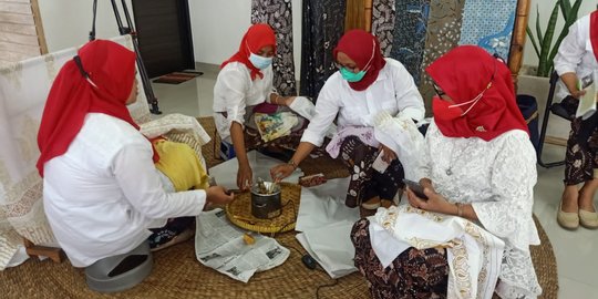 Pertamina Berdayakan Masyarakat Angkat Budaya Lokal DIY Lewat Batik