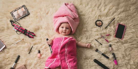 Rangkaian Nama Bayi Perempuan Bernuansa Islam, Punya Arti Menawan dan Cantik