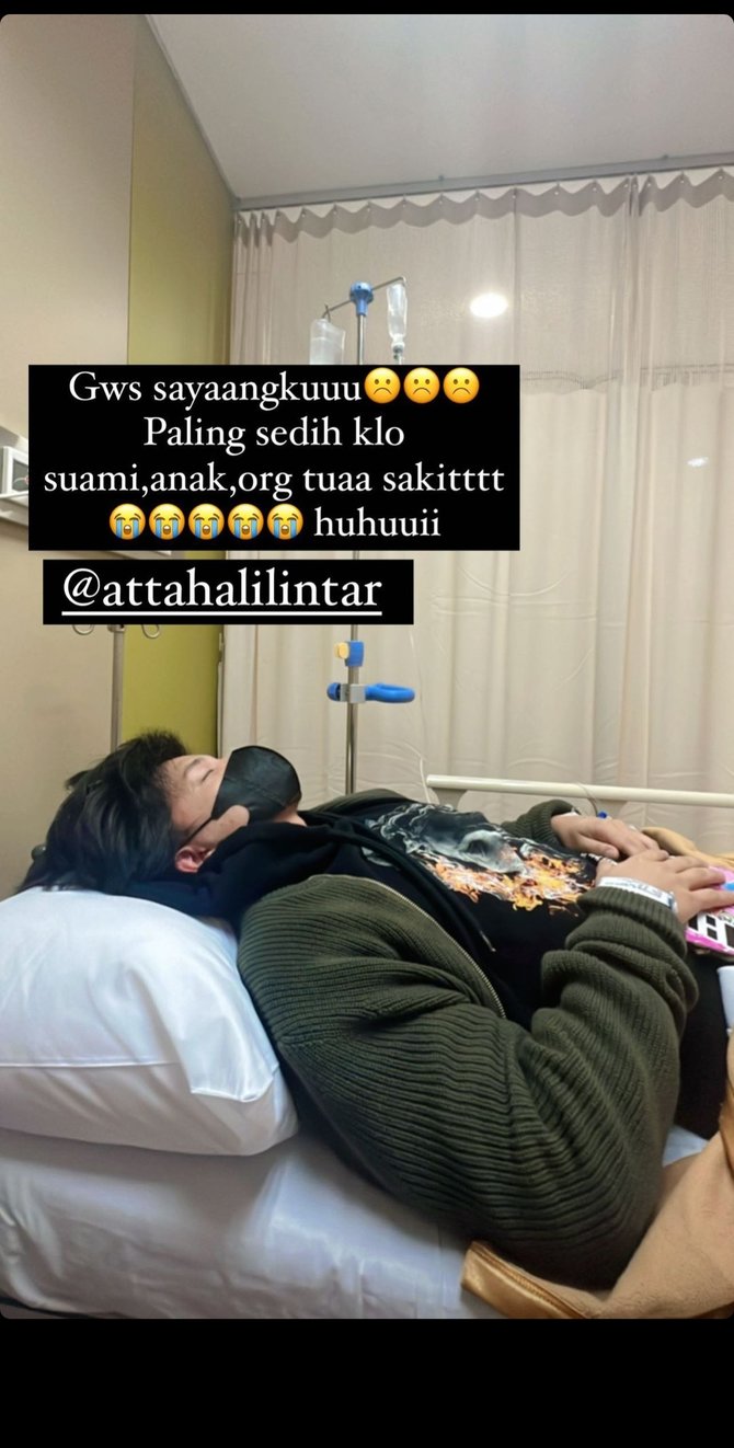 Potret Atta Halilintar Terbaring Sakit Aurel Ungkap Kondisi Terbaru