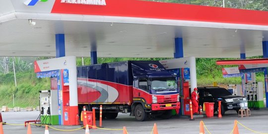 Pertamina Patra Niaga Jamin Pasokan BBM Aman | Merdeka.com