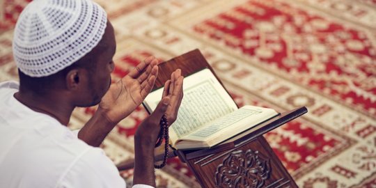 Surat Yusuf Ayat 4 Arab dan Artinya, Amalkan untuk Permudah Jodoh Serta Wajah Berseri