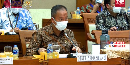 Bahan Baku Hingga Teknologi Jadi Tantangan Pengembangan IKM