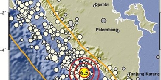 Penjelasan BMKG Penyebab Gempa Magnitudo 6,5 Guncang Bengkulu | Merdeka.com