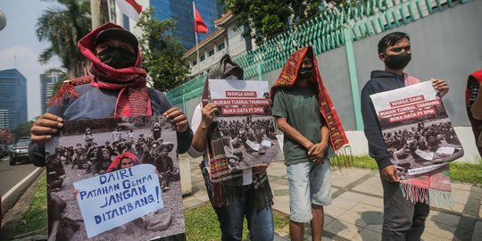 Masyarakat Dairi Gelar Aksi Tolak Tambang di Kedubes China