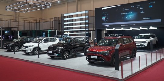 Total Dipesan 947 Unit, MPV KIA Carens Raih Hasil Menggembirakan di GIIAS 2022