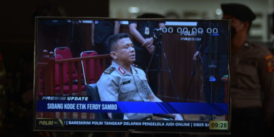 Penampilan Perdana Ferdy Sambo Usai Ditetapkan Tersangka Pembunuhan Brigadir J