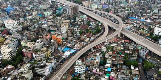 Harga BBM Naik, Bangladesh Perpendek Jam Masuk Sekolah dan Kantor