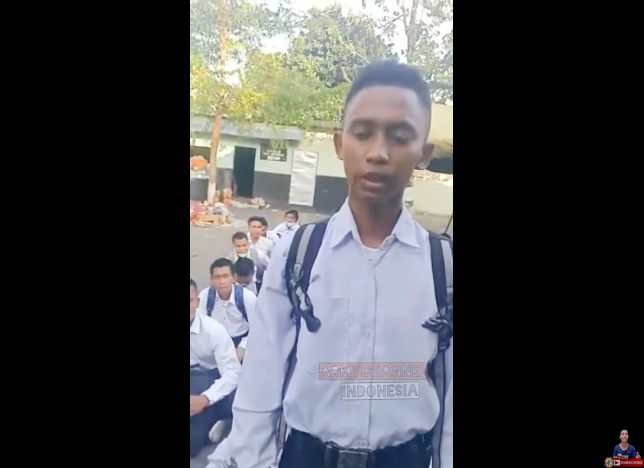 aksi memukau casis tni asal bima fasih berbicara 3 bahasa