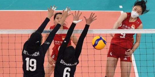 Netizen China Geram Lihat Pertandingan Voli Timnas Lawan Iran