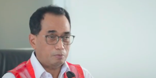 Presiden Perintahkan Menhub Dengarkan Suara Rakyat Terkait Tarif Ojek Online