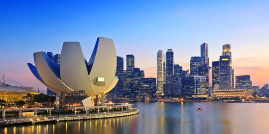 QRIS Antarnegara Ditargetkan Bisa Dipakai di Singapura pada Semester II-2023