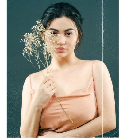 Ariel Tatum Mengungkapkan Kehidupan Remajanya Mencoba Bunuh Diri Dua Kali