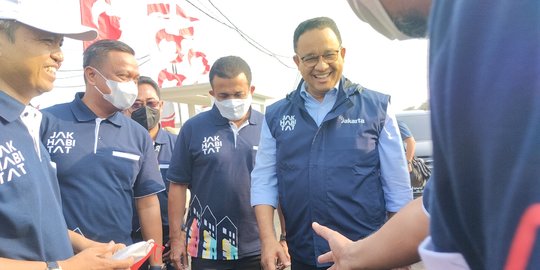 Anies Baswedan Dorong Transportasi Umum Gunakan Kendaraan Listrik