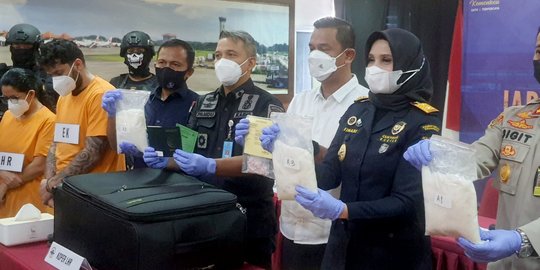 Selundupkan 3 Kg Sabu dari Turki, Wanita Meksiko Ditangkap di Bandara Soekarno-Hatta