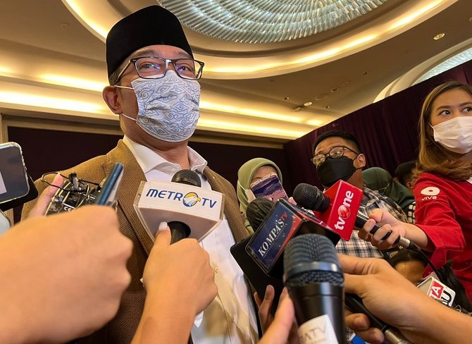 ridwan kamil di acara forum pemred