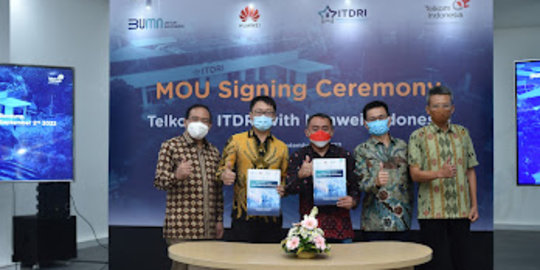 Bangun Talenta Digital Indonesia, Telkom-ITDRI Kembali Berkolaborasi dengan Huawei