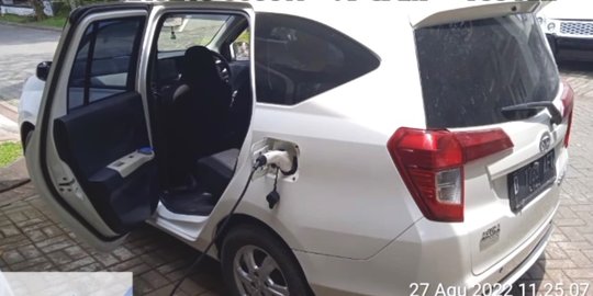 Startup di Bandung Konversi Daihatsu Sigra Jadi Mobil Listrik, Berapa Biayanya?