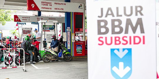 Bansos, Cara Pemerintah Menekan Efek Kenaikan Harga BBM pada Rakyat Miskin