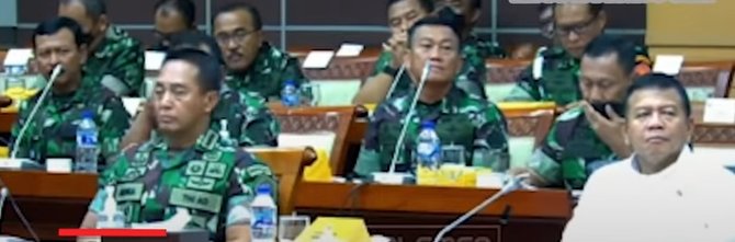 isu ketidakharmonisan panglima tni dan kasad