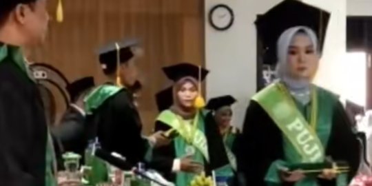 Viral 3 Wisudawati Dipanggil Berurutan dengan Nama dan Gelar Sama, Curi Perhatian