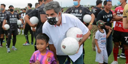 Kenangan Stefano Cugurra: Terkesan Suporter Persija dan Persebaya di Final Piala Bang Yos