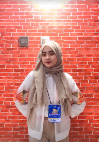 4 potret wiranti peserta dangdut academy 5 cantik dalam balutan hijab