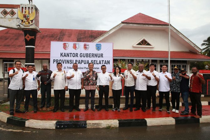 pemprov papua dan 4 pemkab sepakat salurkan dana hibah untuk provinsi papua selatan