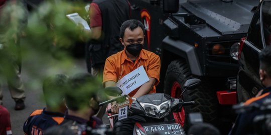 Cerita Bripka Ricky Kaget sampai Bengong Diperintah Ferdy Sambo Tembak Brigadir J