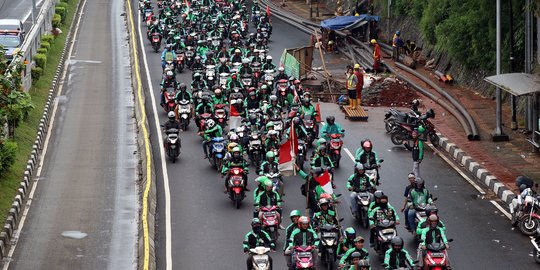 Survei: 29,1 Persen Pengguna Tetap Pakai Ojek Online Meski Tarif Naik