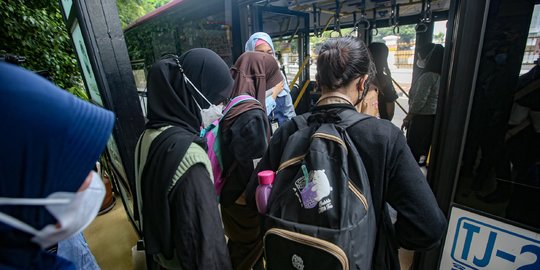 Transjakarta Beroperasi 24 Jam Mulai Hari Ini 12 September 2022