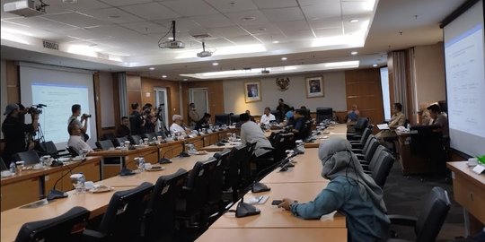 Rapimgab Pj Gubernur Dki Hari Masing Masing Fraksi Komisi Boleh Usul Nama Merdeka Com