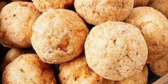 Garing di Luar Kenyal di Dalam, Bakso Goreng Kopong Ayam Udang Bikin Puas Makan