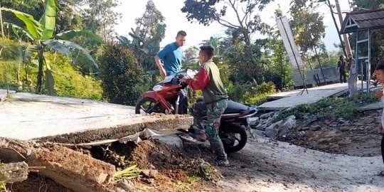 Tanah Bergerak Rusak 18 Rumah di Bojong Koneng Bogor, Tak Jauh dari Kediaman Prabowo