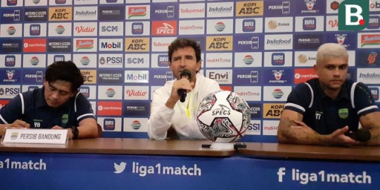 BRI Liga 1: Luis Milla Masih Ngeri Mainkan Ezra Walian - Vimarsana News