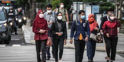 Pandemi Covid-19 Segera Berakhir, Kemenkes Ingatkan Tetap Pakai Masker & Vaksinasi