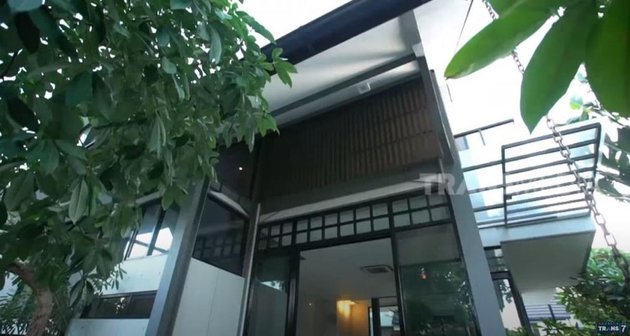 dikabarkan bangkrut usai tertipu rp10 miliar ini potret rumah jessica iskandar yang akan dijual