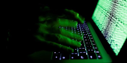 Diduga Bantu Hacker Bjorka, Pemuda Madiun MAH Dijerat Pasal UU ITE
