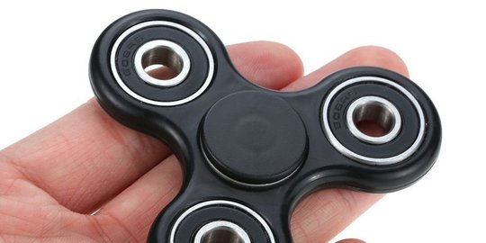 Fungsi Fidget Spinner bagi Kesehatan Mental, Bukan Sekadar Mainan