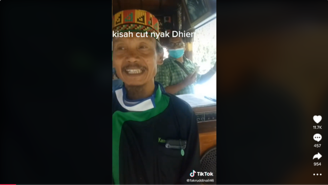 kisah cut nyak dien pahlawan aceh dibuang ke sumedang