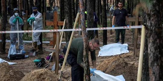 Rusia Sebut Ukraina Berbohong Soal Temuan Kuburan Massal