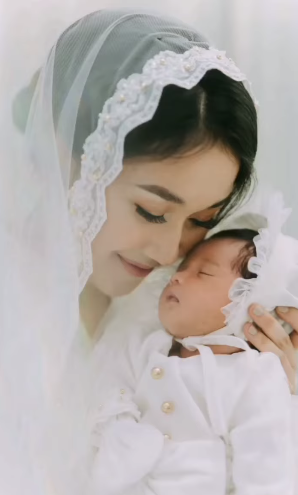 momen aqiqah cucu kedua panglima tni