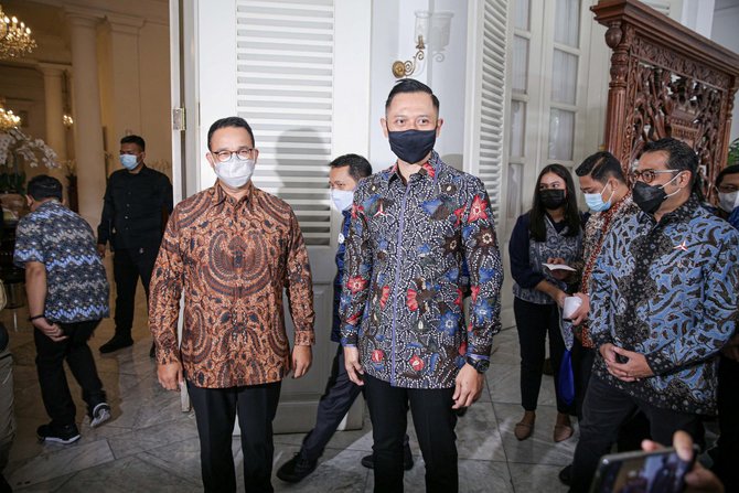 ahy sambangi anies baswedan di balai kota