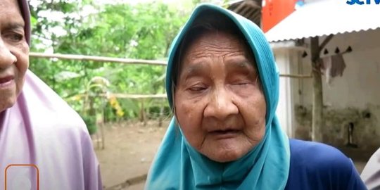 Kisah Nenek Meriyem Hidup Sebatang Kara, Digendong untuk Ambil BLT
